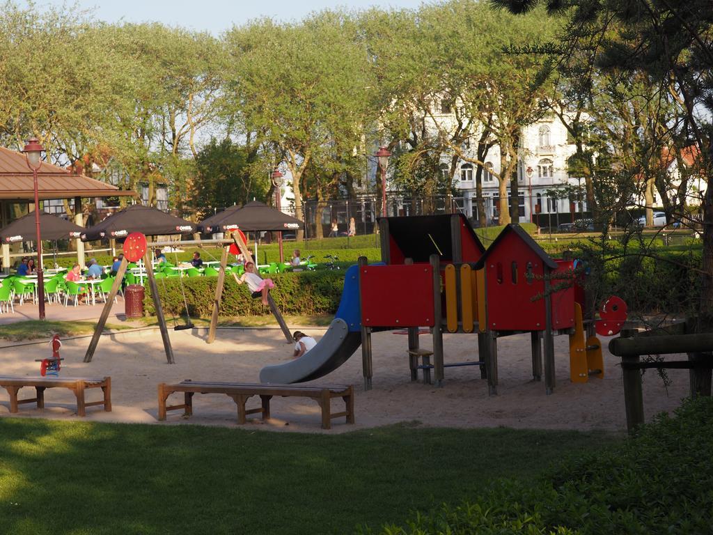 Appartement Sur La Digue - De Haan - Le Coq - Silver Beach D2 Eksteriør billede